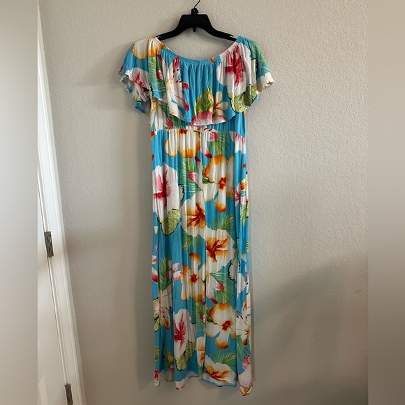 28 Palms Floral Blue Maxi Dress - Picture 3 of 6